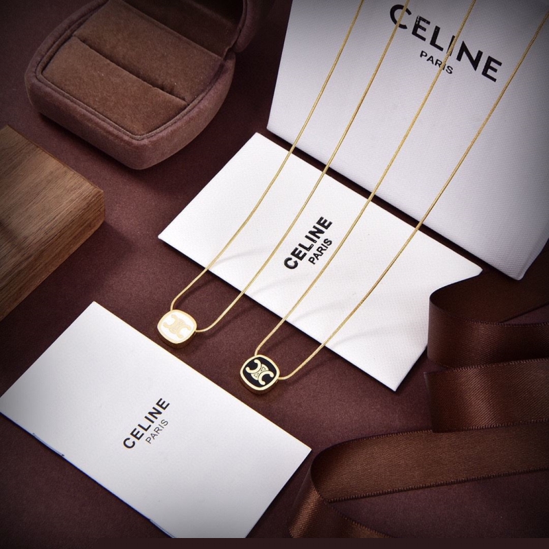 Ce**e necklaces